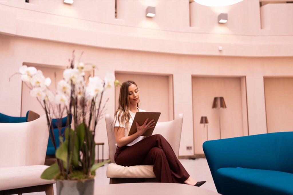 Maëva Comby, praticienne, accompagnement des entrepreneurs à Lyon et en ligne